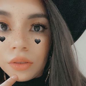 Meet your Posher, Eunice